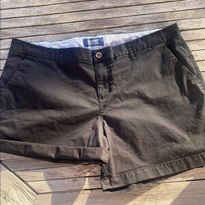 Old Navy Black Everyday Chino Bermuda Shorts Classic Cotton Blend